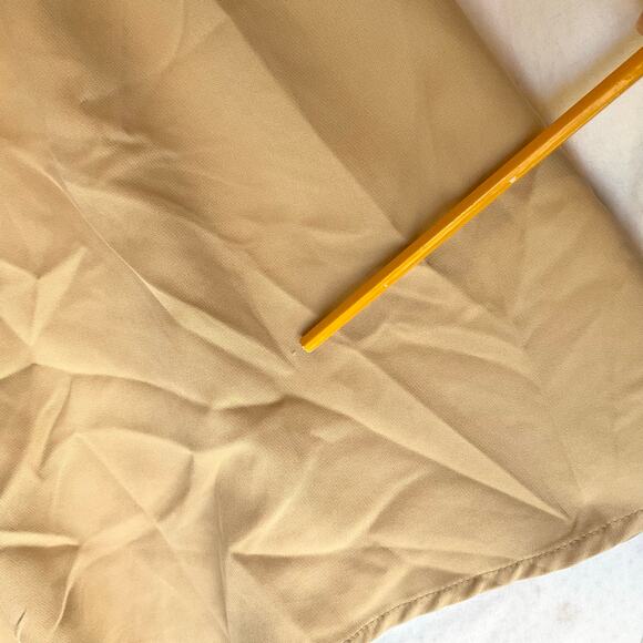 In the Style Women Mini Dress size M Beige Fit & Flared V-neck Puffy Half Sleeve - Picture 11 of 11